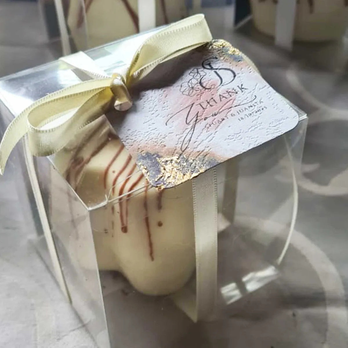 Forevermore Momentos Handmade Belgian Chocolate Bomb Gift - Image 5
